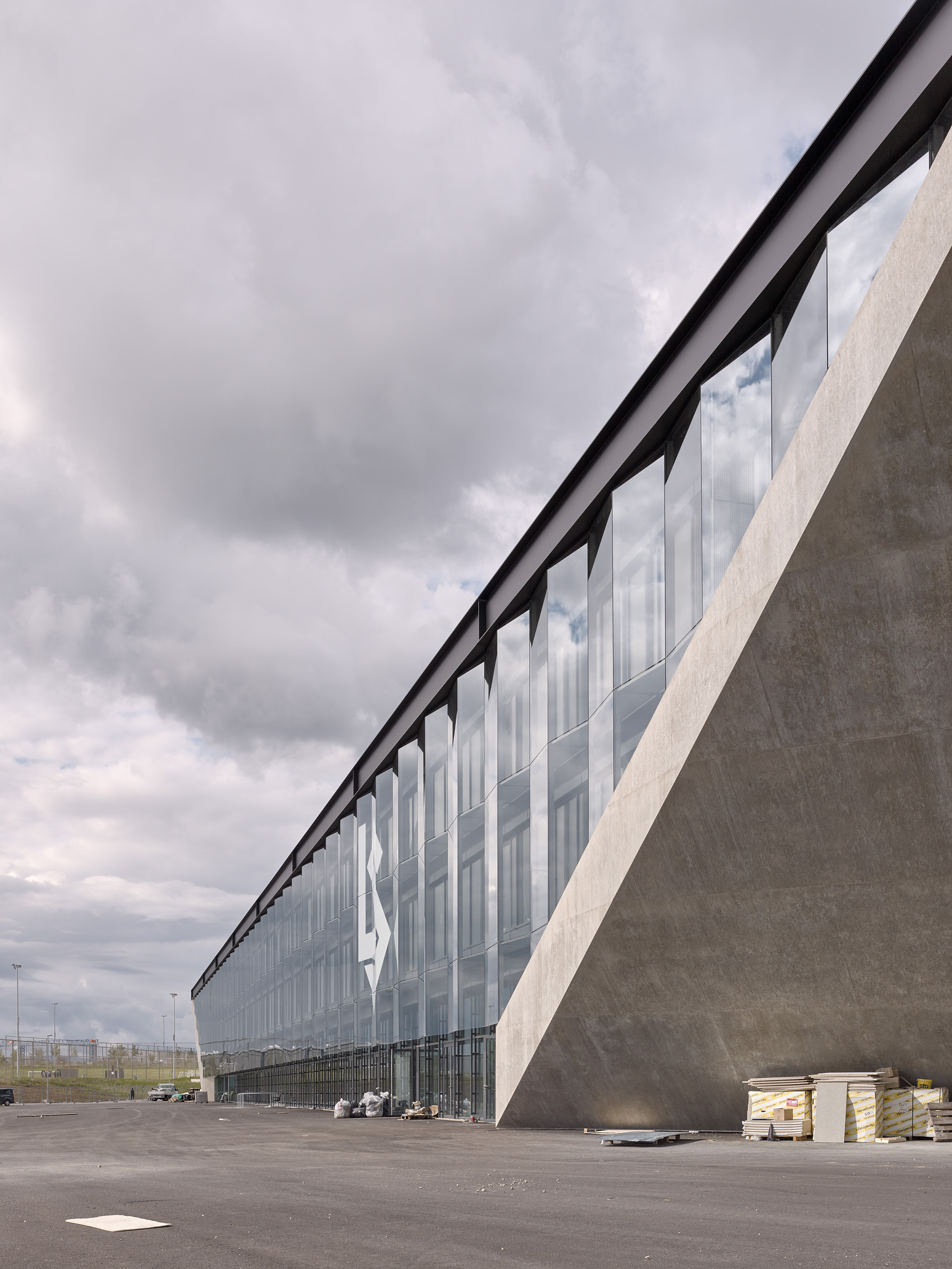 Stade de la Tuilière, Lausanne